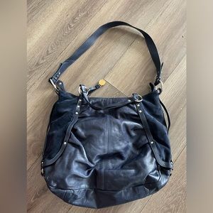EUC Francesco Biasia navy purse genuine leather